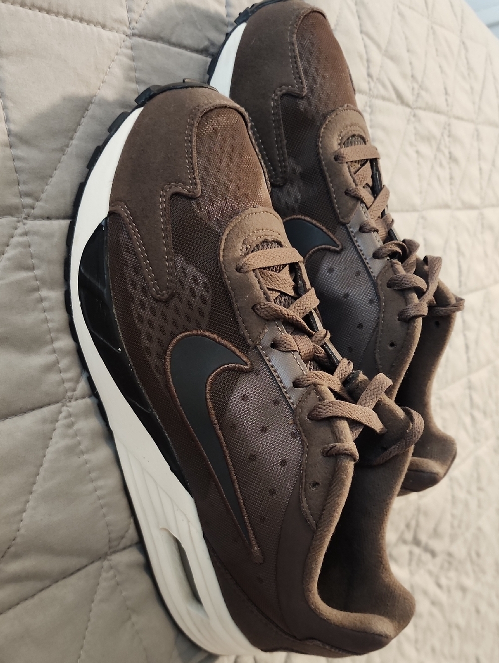 Nike Brown and Black Men's Casual Sneakers